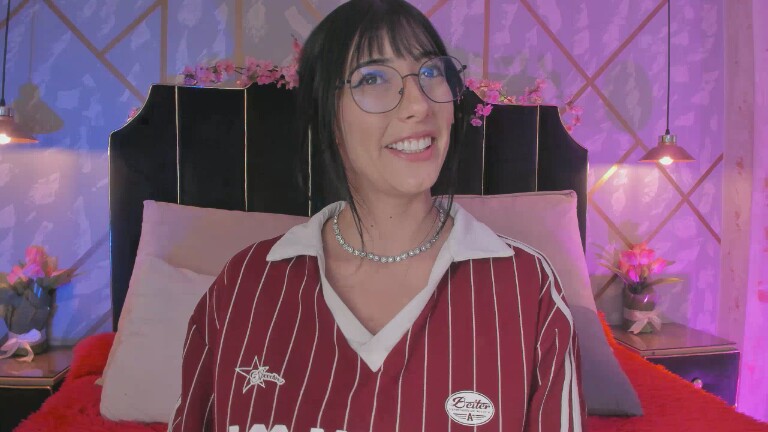 VioletaParr's Streamate show and profile