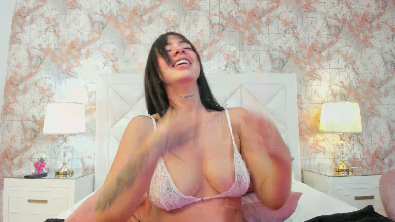 AriiaTyler's Streamate show and profile