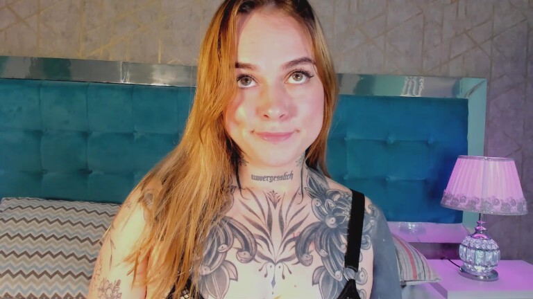 IzzChell's Streamate show and profile