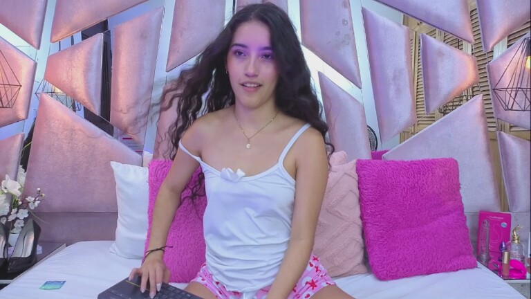 AbbyBenet's Streamate show and profile