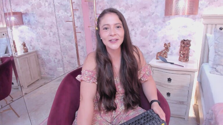 LanaOlseen's Streamate show and profile