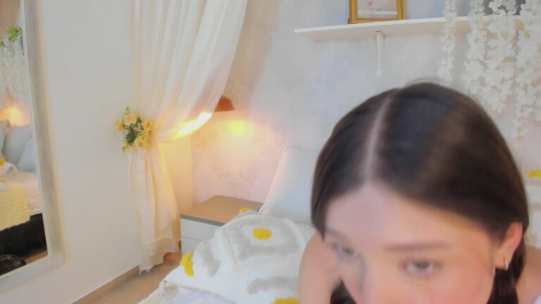 IsabellSanz's Streamate show and profile