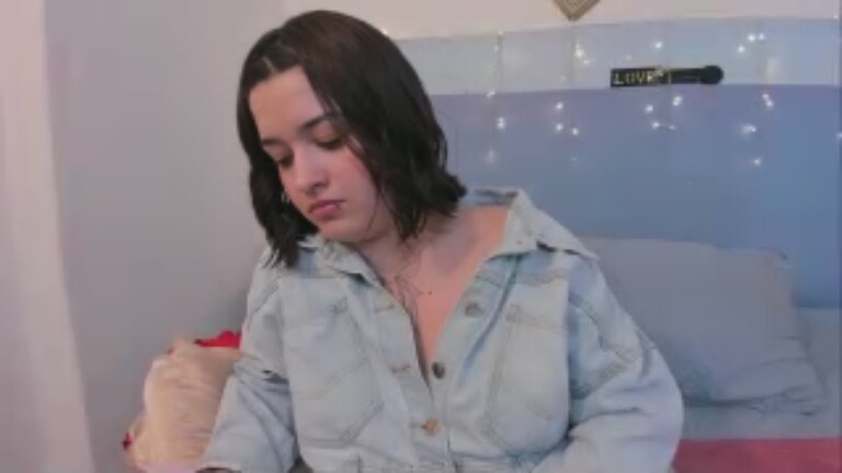 AnikkaFleur's Streamate show and profile