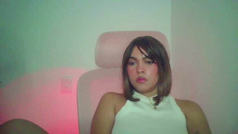 KiriLee's Streamate show and profile