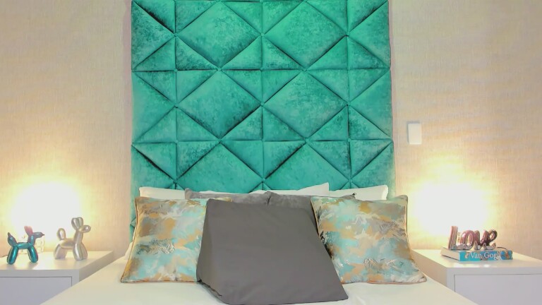 VenusMillan's Streamate show and profile